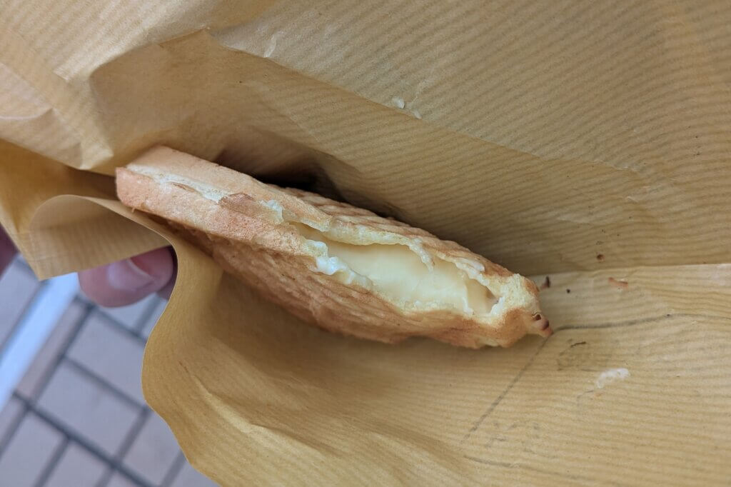 大須商店街のたい焼き専門店:澤屋のカスタードたい焼き